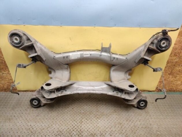 05 06 07 Bentley Continental GT Rear Subframe Suspension Crossmember Carrier OEM