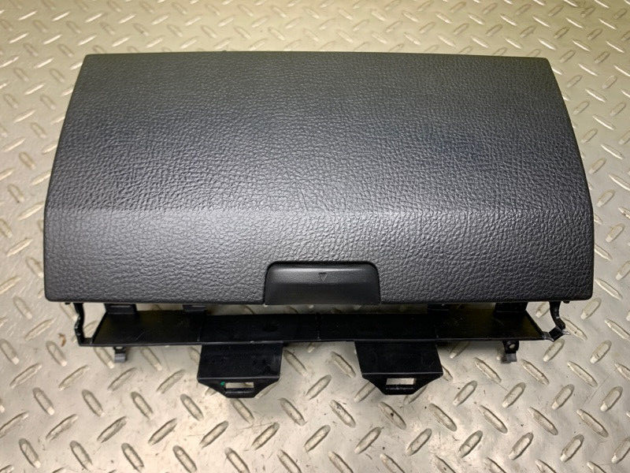 03 04 05 06 07 Mazda 6 Dash Upper Glove Box Glovebox OEM я GJ6A-55-244A-02