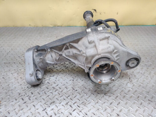 07 08 09 10 Porsche Cayenne Front axle gear differential carrier OEM 95534901021