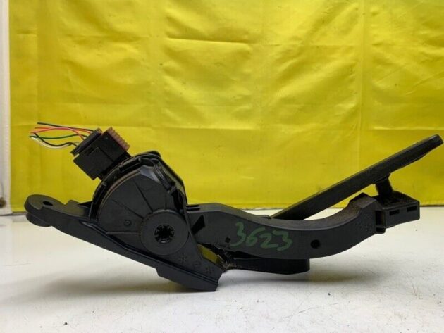 11 12 13 14 15 Hyundai Elantra Accelerator Gas Pedal OEM 32700-3XXXX