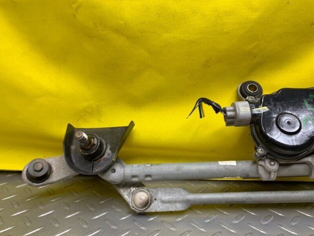 13 14 15 16 17 18 19 Nissan Pathfinder Windshield Wiper Motor w/ Regulator OEM