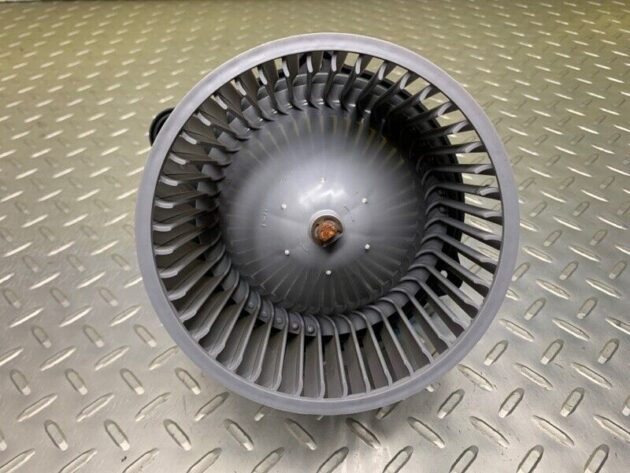 15 16 17 Kia Sedona A/C Heater Blower Motor Fan OEM 971132B005