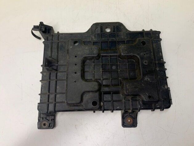 10 11 12 13 Kia Sorento Battery Tray Holder OEM 371502P000