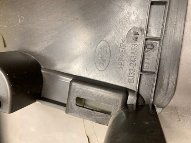 15 16 17 18 Land Range Rover Evoque Left Lower B Pillar Cover Panel 48K miles