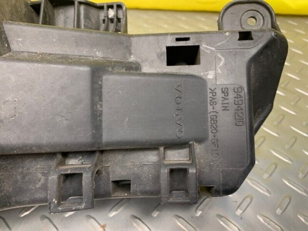 05 06 07 08 09 Volvo S60 Under Hood Fusebox Fuse Relay Box OEM