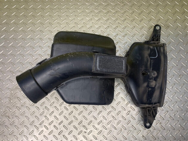 12 13 14 15 16 17 Toyota Camry Air Intake Tube / Resonator OEM 17750-0V030