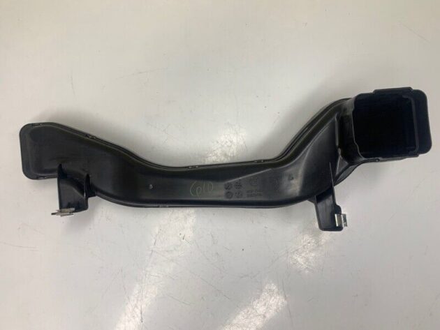 16 17 18 BMW X6 m F16 4.4L LH Driver Air Cleaner Intake Hose Duct Hose Tube OEM