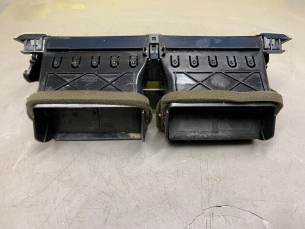 15 16 17 18 Range Rover Evoque Rear Center Console Heater Air Vent OEM 48K miles