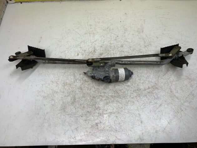 11 12 13 14 Jeep Patriot Windshield Wiper Motor W/ Regulator  OEM 4879432AH