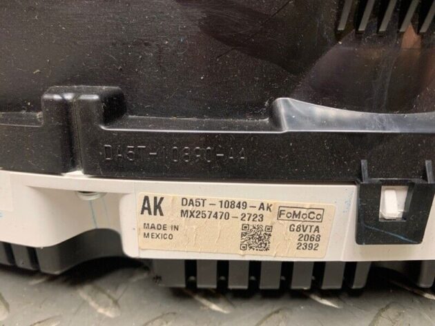 13 Lincoln MKS Speedometer Instrument Cluster OEM DA5T-10849-AK