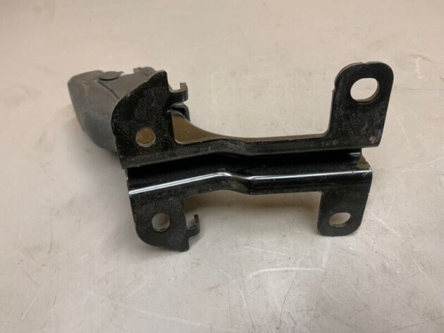 17 18 19 20 21 Jeep Compass Rear Seat Center Bracket OEM 6XF54DX9AA