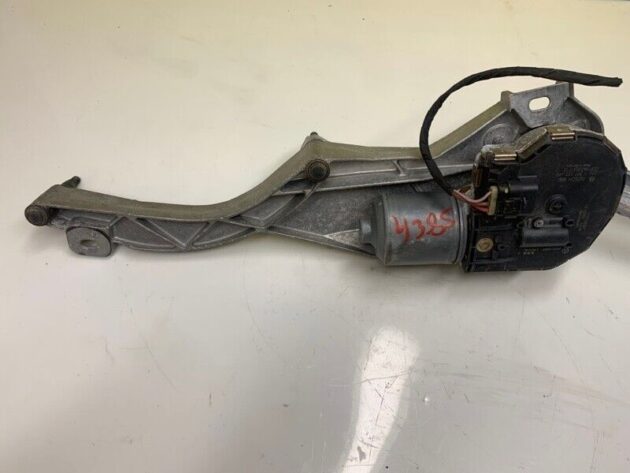 06 07 08 09 Mercedes-Benz W211 Windshield Wiper Motor W/ Regulator OEM