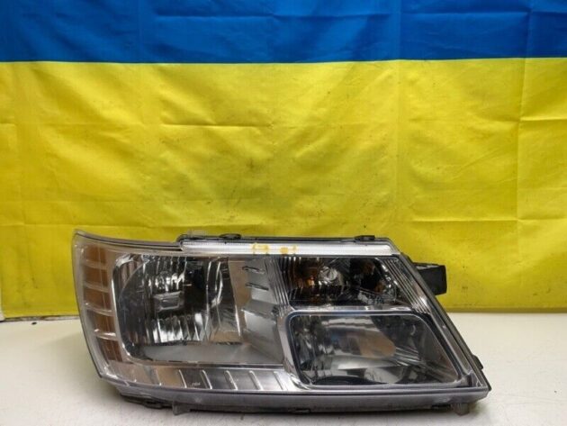 09 10 11 12 13 14 15  Dodge Journey Passenger Right Side Headlight Headlamp OEM