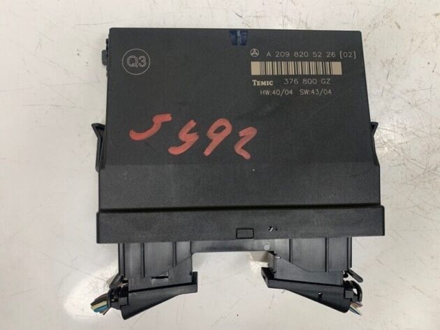 03 04 05 06 07 08 Mercedes-Benz CLR350 Rear Thermic Control Module A2098205226