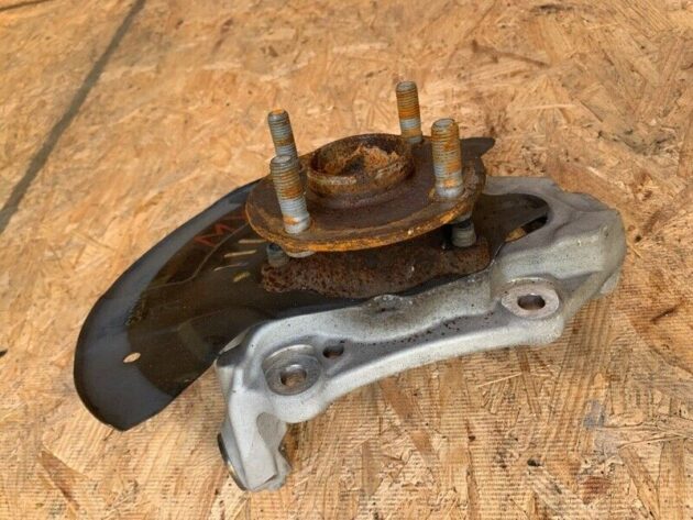 16 17 18 19 Mazda Miata MX-5 Front Right Passenger Hub Knuckle OEM