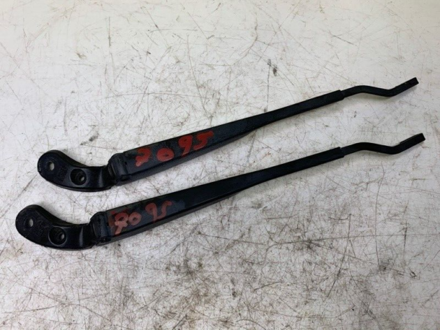 07 08 09 10 Mini Cooper Clubman S Front Windshield Wiper Arm Arms PAIR OEM