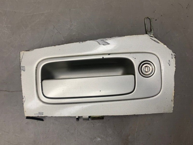 97 98 99 00 01 Lexus ES300 Front Right Passenger Side Door Exterior Handle OEM