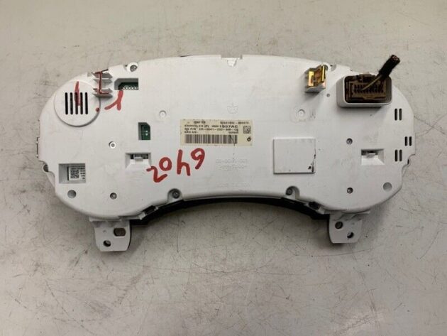 11 12 13 14 Dodge Journey Speedometer Instrument Cluster OEM 05091537AC