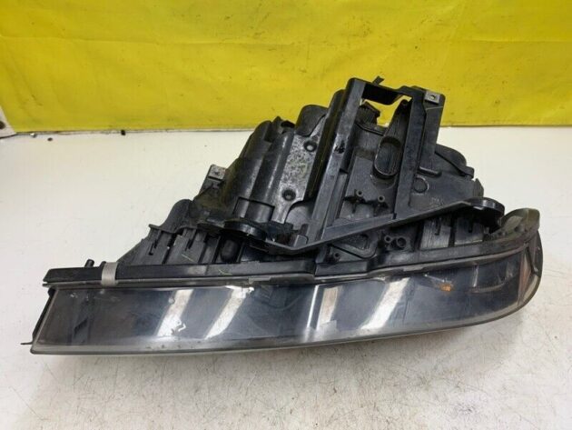 04 05 06 BMW X5 E53 3.0L Passenger Right Side Headlight Xenon Headlamp OEM