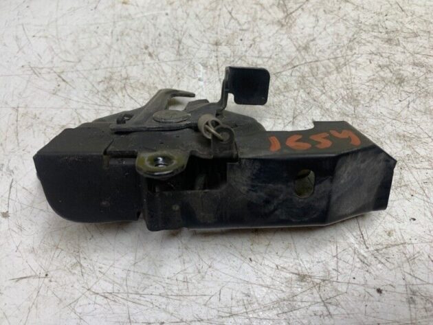 11 12 13 14 15 16 17 18 Toyota Sienna Hood Latch Lock OEM 5351008030