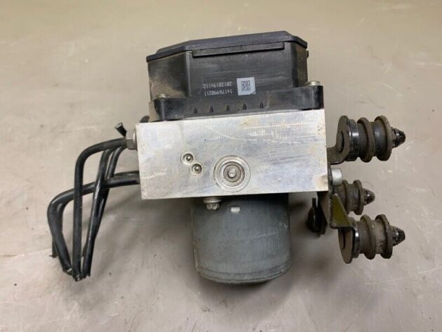 12 13 14 15 Volkswagen Passat CC ABS Anti-Lock Brake Pump Module Unit OEM