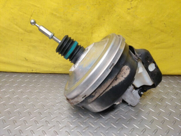 12 13 14 15 16 17 18 Audi A4 A5 Power Brake Booster w/ Reservoir OEM 8K0612107D