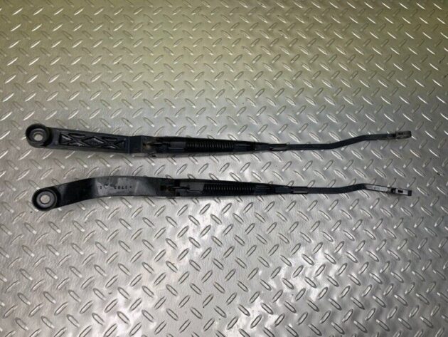 06 07 08 Mitsubishi Eclipse Pair Front Windshield Wiper Arms Left & Right OEM