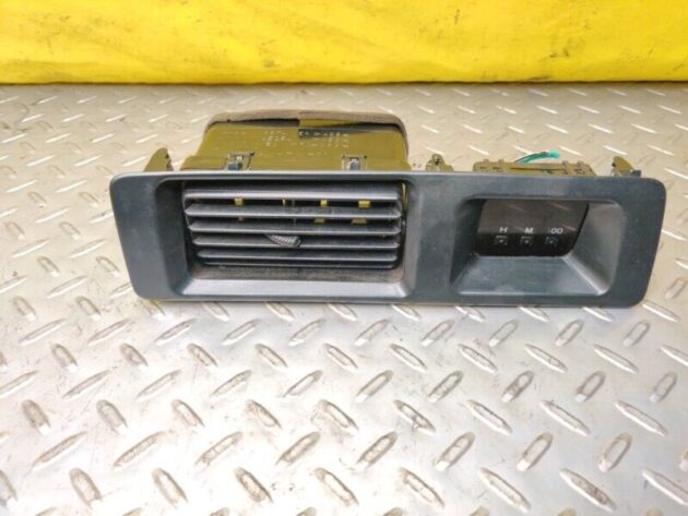 95 96 97 98 LEXUS LX 450 Front center dash air vent clock Oem 6556430010