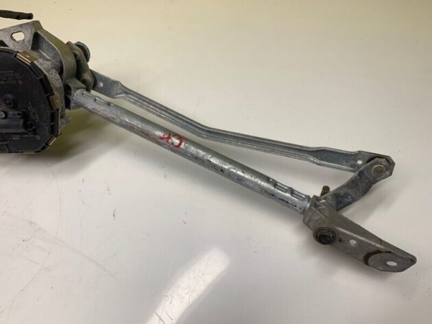 06 07 08 09 Mercedes-Benz W211 Windshield Wiper Motor W/ Regulator OEM