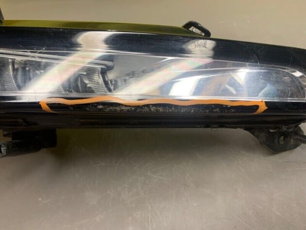 15 16 17 18 Range Rover Evoque Front Right Passenger Side Fog Light Lamp damage