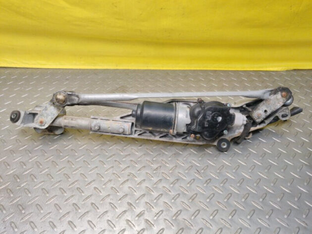 07 Subaru Tribeca Front Windshield Wiper Motor W/Regulator OEM 86510XA01A