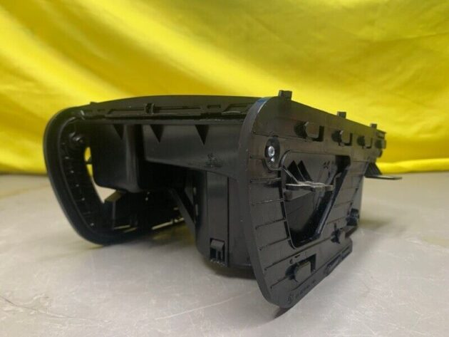 15 16 17 18 Land Range Rover Evoque Front Center Console Storage Cup Holder OEM