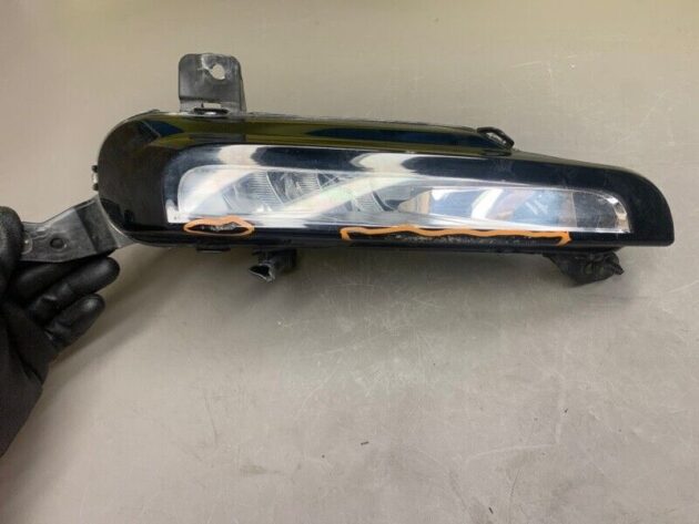 15 16 17 18 Range Rover Evoque Front Right Passenger Side Fog Light Lamp damage