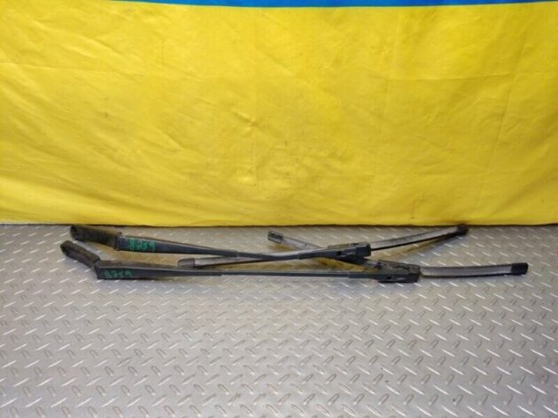 11 12 13 14 Volkswagen Jetta Driver & Right Wiper Arm Set W/ Blades OEM