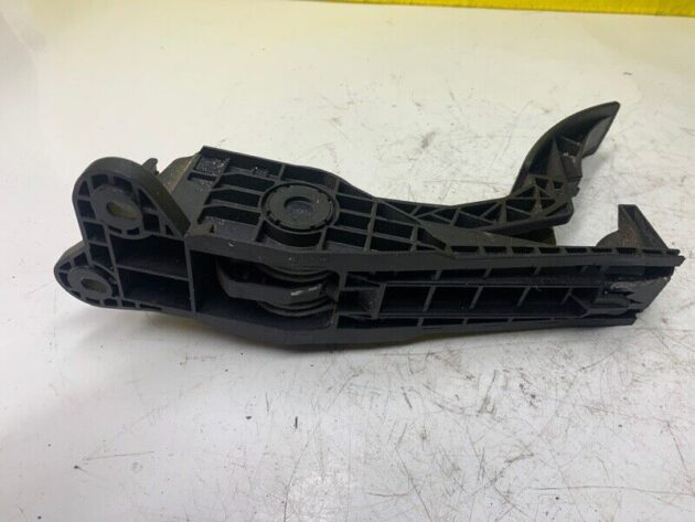 06 07 08 09 10 Mercedes-Benz W251 R350 Gas Throttle Pedal Accelerator OEM