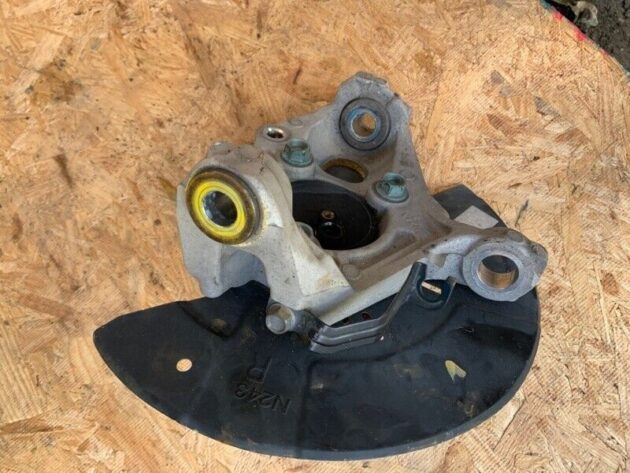 16 17 18 19 Mazda Miata MX-5 Front Right Passenger Hub Knuckle OEM