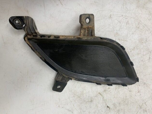 17 18 KIA Forte  Left Driver Side Fog Light Tamp Cover OEM