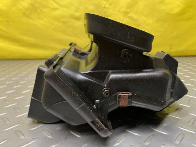 05 Bentley Continental Flying Spur Front Air Distribution Housing OEM