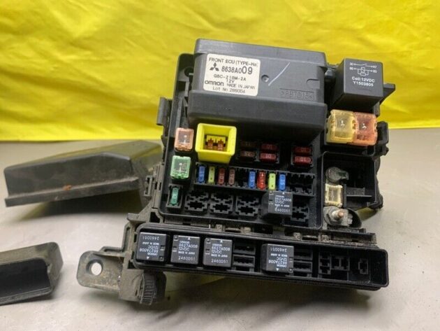 09 10 11 12 Mitsubishi Galant Under Hood Fuse Relay Box Assembly OEM