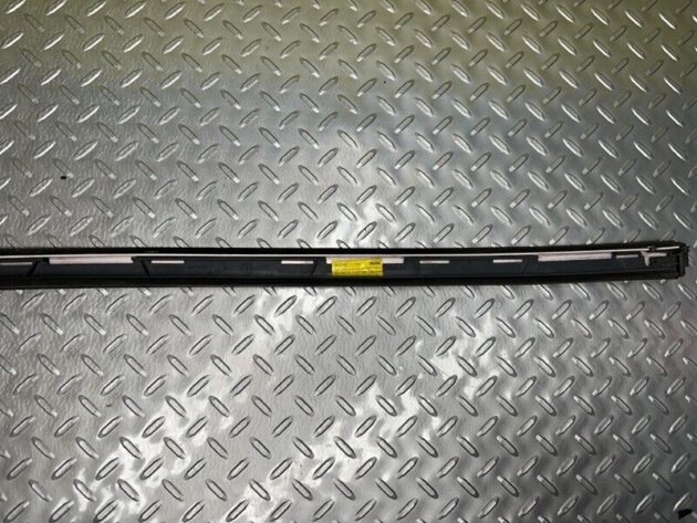 13 14 15 Mercedes A207 Convertible Driver LH Side Windshield a-Pillar Molding