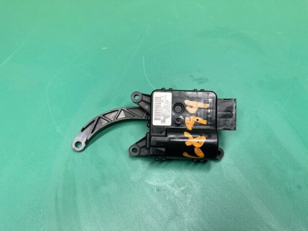 12 13 14 15 Volkswagen Passat HVAC Heater Blend Door Actuator OEM