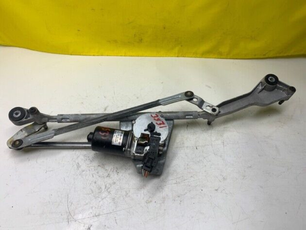 06 07 08 09 10 Mercedes-Benz W251 Front Windshield Wiper Motor W/ Regulator OEM