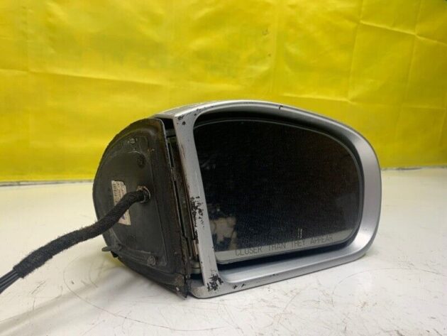 03 04 05 06 Mercedes-Benz W211 E50 Passenger Side View Door Mirror OEM