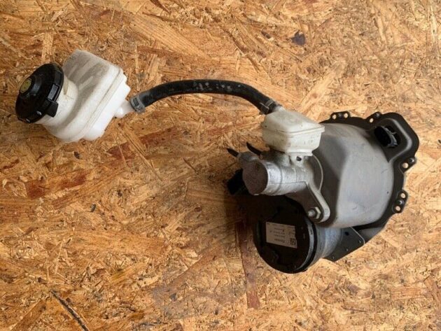 2019 2020 2021 Acura RDX Brake Master Cylinder Booster Reservoir OEM 46101TVAA00