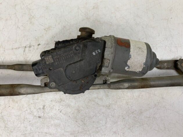 11 12 13 14 15 Jeep Compass Windshield Wiper Motor W/ Regulator OEM