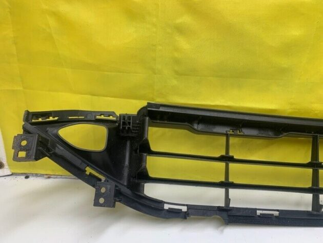 2021 - 2022 Nissan Rogue Front Bumper Lower Grille OEM 622546RR0A