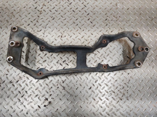 05 06 07 08 09 Bentley Continental GT Transmission Mount Bracket OEM 3W0399263C