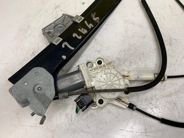 07 08 09 Mercedes W209 CLK350 Front Driver Left Side Door Window Regulator Motor