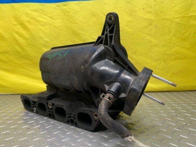 03 04 05 06 07 Toyota Corolla 1.8L Engine Intake Manifold OEM 1712022070