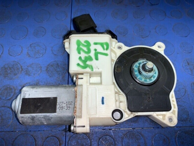 12 13 14 15 16 Lincoln Mks Front Left Driver Window Motor OEM 8A5Z7823395A